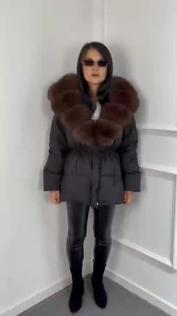 2026 New Winter Real Natural Fox Fur Collar Thick Wam Puffer Jacket Women Hooded Belt Slim White Duck Down Coat Waterproof Parka
