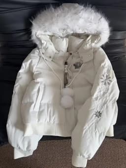 Snowflake Embroidery Winter Padded Jacket Women 2026 Thick Large Faux Fur Collar Hooded Parkas Female Sweet Short Puffer Jackets