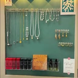 3 Pcs Adhesive Paste Wall Hanger Storage Jewelry Display Acrylic Jewelry Hooks Holder Storage Organizer Earring Necklace Hanger