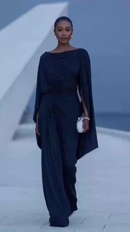 Elegant High Waist Solid Color Banquet Dress Lady Leisure Irregular Long Sleeve Dress Sexy Slash Collar Pleat Slim Evening Dress