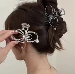 2025 Halloween Black Spider Hair Claw Clips with Pearl Charm Design,Metal Gothic Punk Hair Clips Strong Hold Hair Accessories
