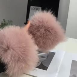 Women's Real Fox Fur Cuff Arm Warmer Lady Bracelet High-Quality Wristband Glove Fashionable Fox Fur Cuffs for Stylish Warmth