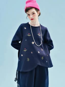 Floral Embroidered Navy Blue Sweatshirt - Casual Daily & Sweet Style Unique & Charming