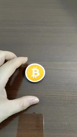 20pcs 3.5cm BITCOIN LOGO Sticker Waterproof Tear Resistant White PVC Individually Cut for Cryptocurrcencies Fans Publicity