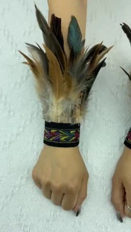 Natural Fur Wrist Cuffs Removable Wrap Bracelet Goth Clothes Sleeves Y2k Accessories Ancklets Fashion Retro Feather Gloves Cuff