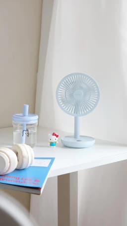 New Portable Smart Oscillating Desk Fan 4000mAh 5 Gear Speed Silent Desktop Rechargeable Fan Angle Adjustable for Home Office