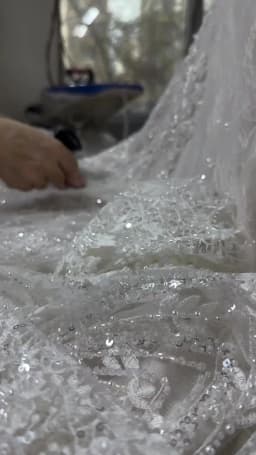 Customized Bridal Dress With Detachable Train Off The Shoulder Heavy Appliques Pearls Trumpet Illusion Full Sleeves Bridal Gown
