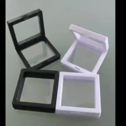 1PC Diamond Display Stand 7x7cm White Black Box Coin Collection Decoration Ring Earring Showing Holder Gemstone Storage Gift Box