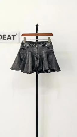 DEAT 3D Cutting Ruffled Edge Denim Skirts For Women 2024 Summer New Fashion Zipper Splicing Pleated Elastic Skirt Female 11A0198