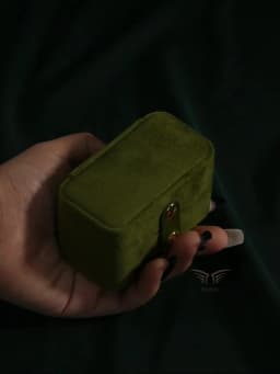 TAIMY Mini Plush Velvet Ring Jewelry Box Portable Travel Storage Case Free Support Custom Logo Service Jewelers Packaging Boxes