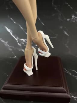 BJD SD Doll 1/4 Heeled Shoes A Birthday Present High Quality Articulated Puppet Toys Gift Dolly Model Nude Collection