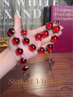 Vintage Opal Red Cat Eye Studs Earrings For Woman Antique Gold Color Leaf Natural Glass Jewelry Accessories Christmas New 2025