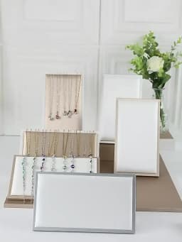 Champagne White Display Case Necklace Rack High-End Jade Jewelry Display Props Counter Display Crystal Exhibition Stand