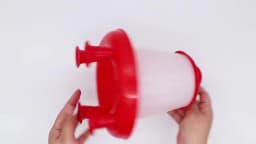 1Pc 1.5kg/3L Automatic Chicken Feeder Bucket Drinker Bucket With Leg Plastic Water Bucket for Duck Farm Chick Coop Water Supply