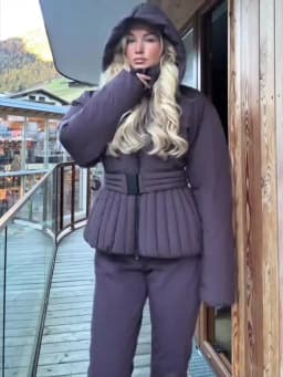 Hooded Skiing Coats Women Solid Stand Collar Belts Pleated Zippers Full Sleeve Thicken Cotton Jacket 2026 Winter Lady Outwears