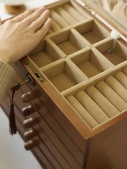 Solid Wood Jewelry Display Box Retro Storage Boxes Bracelet Necklace Earring Ring Jewelry Boxes Accessories Display Storage Box