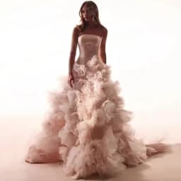 Luxurious A Line Women's Wedding Dresses Strapless Flowers Vestidos De Novias De Boda Bride Gowns Customized Backless Vestidos