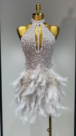 Sexy Halter Backless Feather Pearl Short Party Dress Women Luxury Rhinestone Celebrate Birthday Outfit Performance Dance Costume