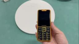 YEEMI K3 Super Thin Mobile Phone 2.4inch HD Screen GSM 2G Dual SIM Card Long Standby Flashlight Camera Type-C Button Phone