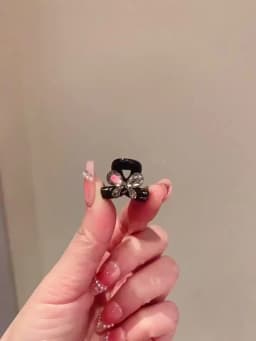 Exquisite Black Crystal Bow Small Hair Claw Forehead Bangs Clip Side Clip Cute Sweet Hair Slides Women's Korean Hair Accessories