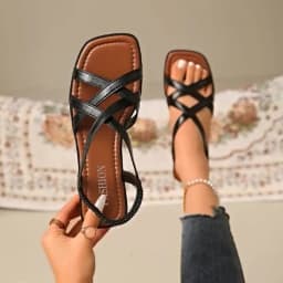 Large Size Fashionable Roman Cross Strap Flat Bottom Sandals Women's Beach Elastic Band Sandals Comfortable Womens Sandals