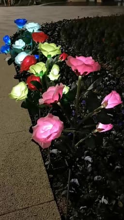 1PC Solar 5-Head Rose Flower LED Light,Outdoor Plug-in Decoration Lights,Landscape Lightting For Garden Lawn Yard Path Graveyard