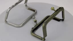 1 Piece 8.5 CM Antique Bronze Or Silver Square Metal Purse Frame Knurling Straight Edge Kiss Clasp DIY Bag Accessory
