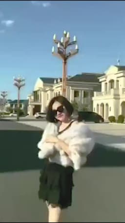 Autumn and Winter Real Fox Fur Coat Shawls Neckline Jacket Women Natural Fur Vest Shawl Short Trend Personality Lady Fur Poncho