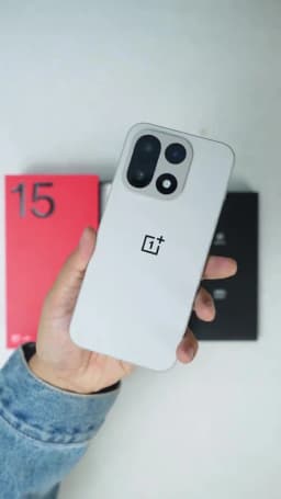 NEW Unlocked OnePlus 15 5G Snapdragon 8 Elite Gen 5 6.78 inch 165Hz AMOLED 7300mAh 120W SUPERVOOC NFC OTA 50MP Google ColorOS16