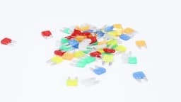60/120/180pcs 5A 10A 15A 20A 25A 30A Auto Car Fuses Assortment Set Car Styling Truck Safety Mini Blade Fuse Replacement