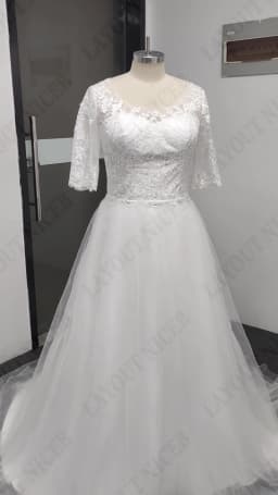 LAYOUT NICEB Lace Half Sleeves Wedding Dress for Bridal Illusion Appliques Buttons Back Robe De Mariée Grande Taille Custom Made