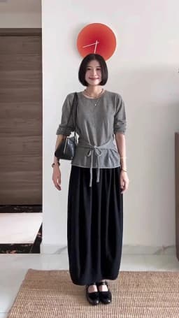 100% Wool Three-Dimensional Cut Flower Bud Skirt, Designed with a Relaxed and Lazy Style, New Model for Women in the Fall/Winter 2026 Season
