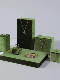 Yinbeini Jewelry Storage Sets Ring Earring Necklace Display Stand Pendant Bracelet Storage Stand TB009