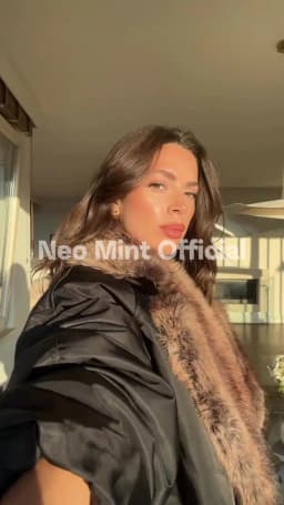 Neo Mint Trendy 2026 Fur Collar Bomber Jacket Women Winter Warm Padded Coat Parkas Luxury Brand Quilted Puffer Jackets Overcoats