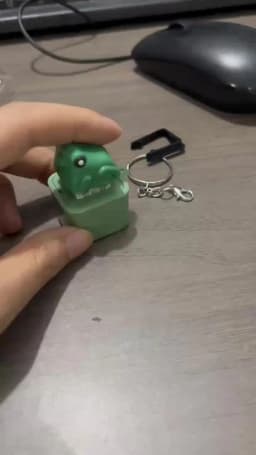 Jardme Funny Voice Duck Shapes Keychain Rechargeable Keyboard Fidget Clicker Sound With LED Light For Stress Relief