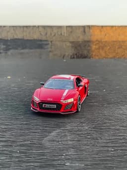 1:24 R8 V10 Plus Alloy Performance Sports Car Model Diecast Metal Toy Racing Car Model High Simulation Sound and Light Kids Gift