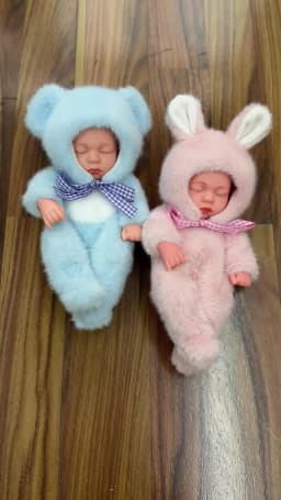 8 Inch 20cm Soft Vinyl Reborn Doll with Clothes Waterproof Doll Cute Mini Newborn Baby Doll for Princess Birthday Gifts Kids Toy
