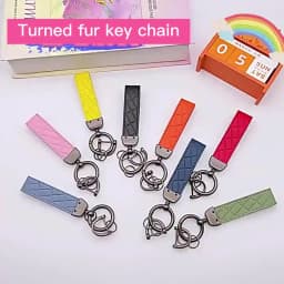 Multiple Colors Luxury Car Keychain Suede Leather Key Chain Pure Color Buckle Car Keyring Accessories Key Lanyard Gift