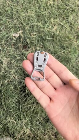 Ultra Light Titanium Alloy Mini Bottle Opener Multifunctional Keychain Bottle Opener Mini portable keychain