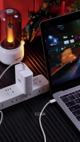 HOCO C126A PD40W Dual USB C Fast Charging Adapter For iPhone 17/16/15 Pro Max PD QC3.0 Wall Travel Phone Charger For Samsung S23
