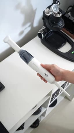 IKAPE Mini Vacuum Cleaner For Coffee Grounds Grinder Battery Barista Accessories Wireless Vacuum Cleaner For Car Handheld