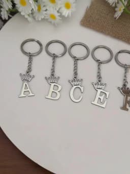 Unique DIY Crown Stainless Steel A-Z Letters Pendant Keychains for Men Women 26 Alphabet Car Key Ring Name Jewelry Keyrings Gift