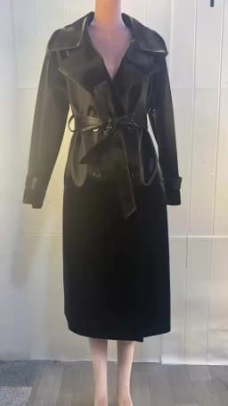 Lautaro Spring Autumn Long Shiny Reflective Patent Leather Trench Coat for Women Sashes Luxury Designer Runway European Fashion