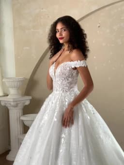 BEPEITHY Customized Off The Shoulder Lace Wedding Dresses For Women 2025 Glitter Bride Ivory Bridal Gown Vestidos De Novia Boda