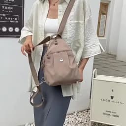 Women's Lightweight Mini Backpack, Oxford Cloth Chest Bag with Anti-theft Function, Simple Stylish Versatile Convertible Daypack