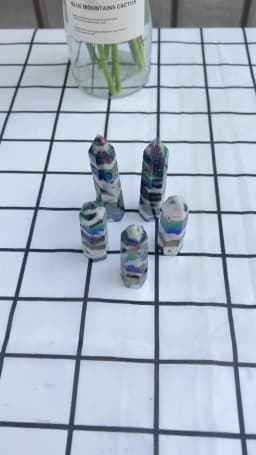 Natural Aura Stone Crystal Point Healing Obelisk Black and White Zebra Quartz Wand Beautiful Ornament for Home Decor Pyramid
