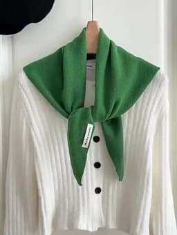 100% Wool Women's Knitted Triangle Scarf Shawl Warmth for Autumn and Winter Multifunctional All - Match Small Scarf for Ladies