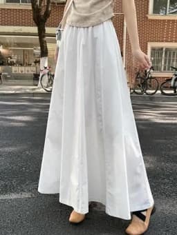 Spring Summer Women Black White Elegant Oversized Long Skirt French Fashion Brown High Waist Vacation Pleated Half Skirt Popular