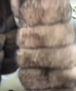 Women's Real Fox Fur Jacket with Large Lapel Detachable Sleeves Warm Stylish Winter Coat Fashionable Animal Skin Outerwear