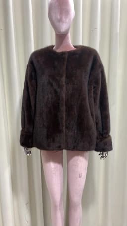 Lautaro Autumn Winter Short Luxury Elegant Thick Warm Soft Brown Faux Mink Fur Coat Women Long Sleeve Modern Chic Fluffy Jacket